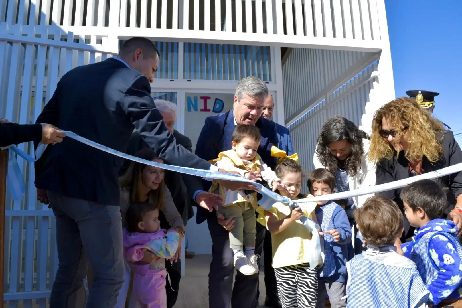 Inauguraron el Centro de Desarrollo Infantil "Cielo Azul" en 25 de Mayo